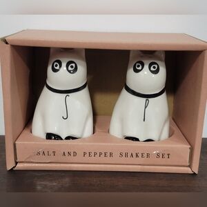 Rae Dunn Halloween Black Cat Salt And Pepper Shakers